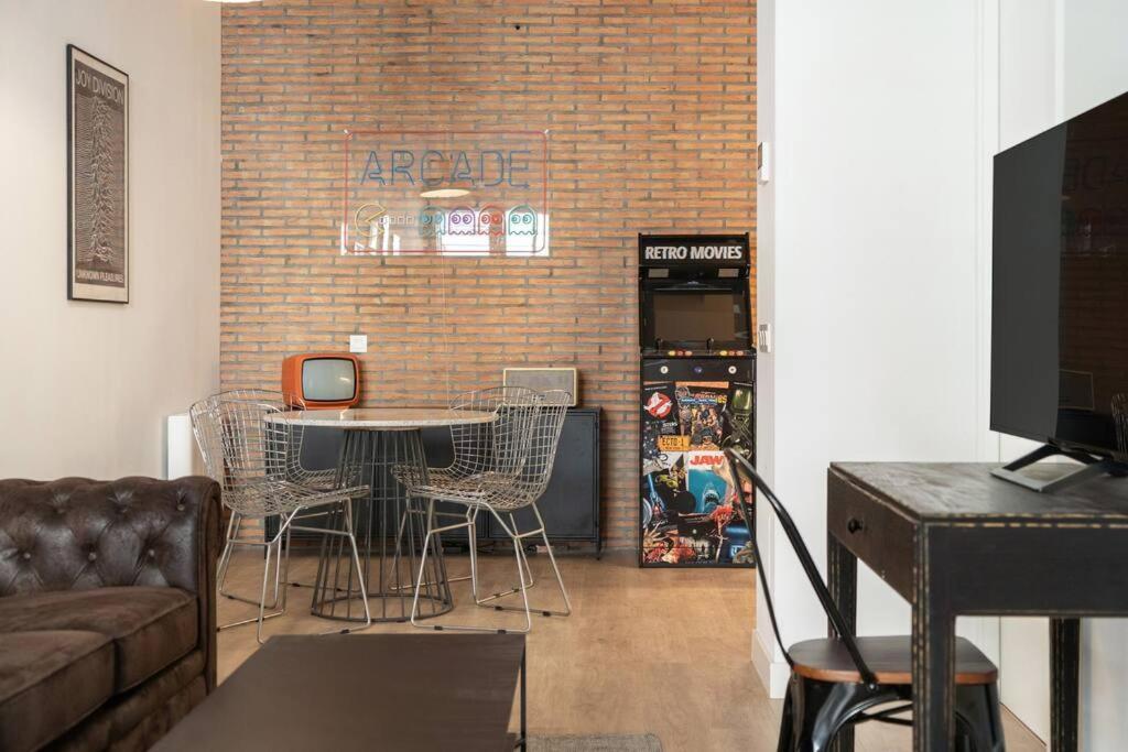 Bowie House - Madrid River-A-Salvad Экстерьер фото